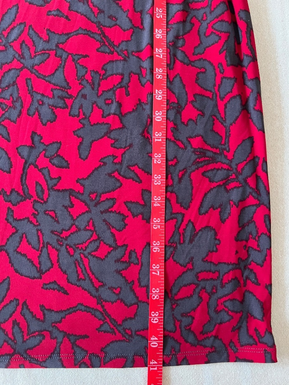 Jones New York Red & Charcoal Gray Floral Print Sheath Dress Size 12 - Picture 7 of 10